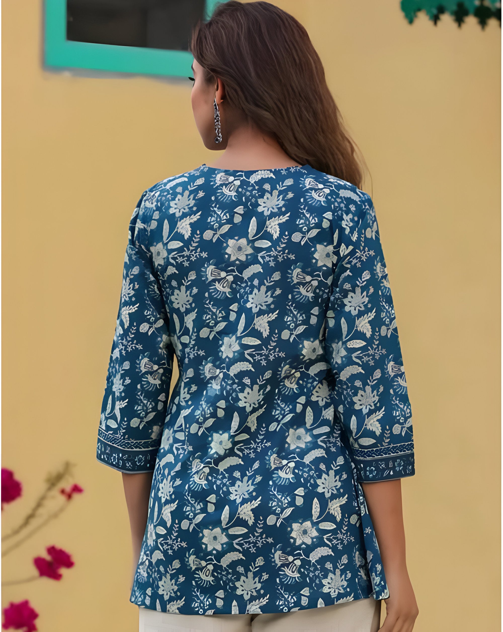 Elegant Blue Floral Printed Cotton Tunic Kurti for Women – Casual & Ethnic Wear