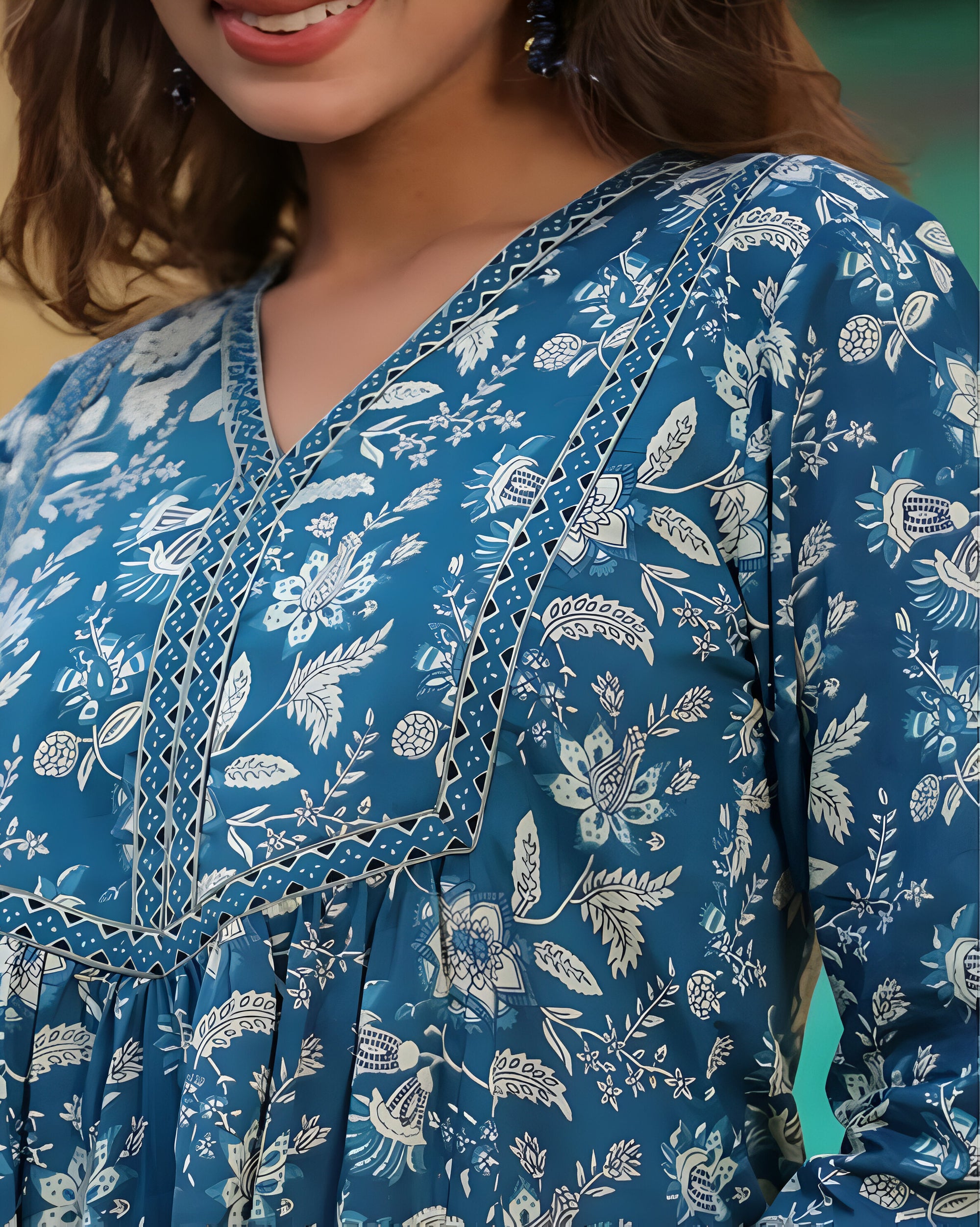 Elegant Blue Floral Printed Cotton Tunic Kurti for Women – Casual & Ethnic Wear